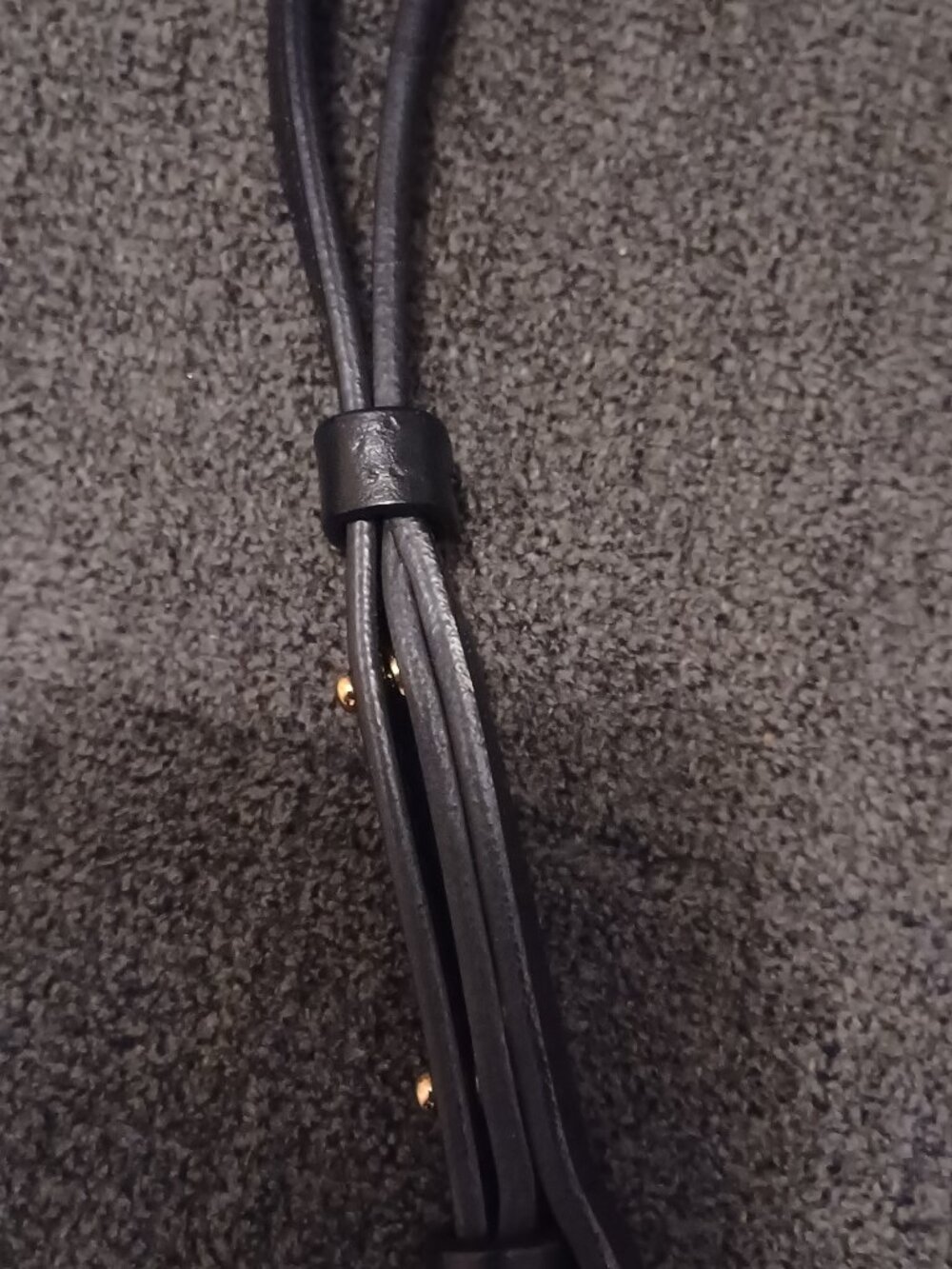 Cuyana Black Leather Pebbled & Smooth Crossbody - Picture 6 of 10